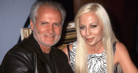 maglietta donatella versace|donatella versace murder.